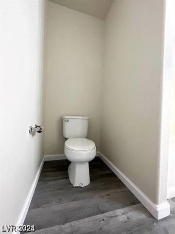 9617 Pine River Lane, Las Vegas, NV 89123