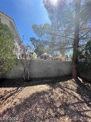 9617 Pine River Lane, Las Vegas, NV 89123