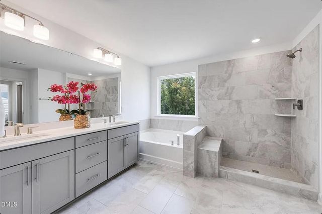 250 Tidal Pool Way, Cary, NC 27519