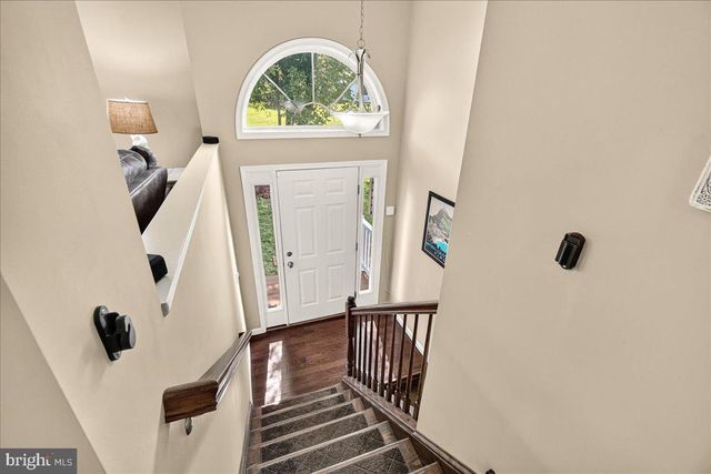 207 SANDPIPER LN, Shepherdstown, WV 25443