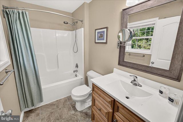 207 SANDPIPER LN, Shepherdstown, WV 25443