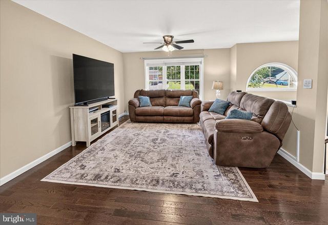 207 SANDPIPER LN, Shepherdstown, WV 25443
