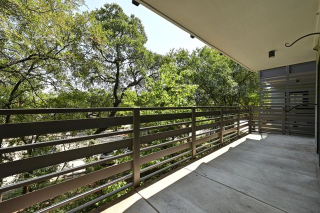 3600 S LAMAR BLVD 213, Austin, TX 78704
