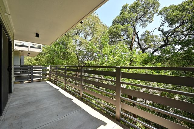 3600 S LAMAR BLVD 213, Austin, TX 78704