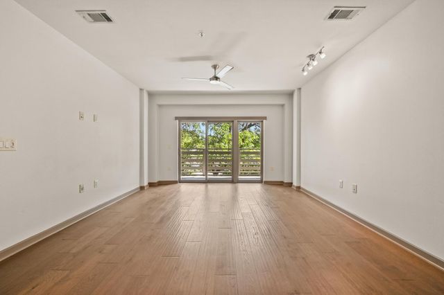 3600 S LAMAR BLVD 213, Austin, TX 78704