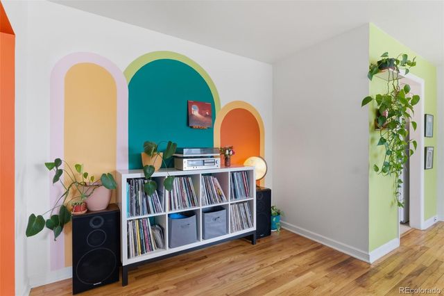 1656 N Newark Street, Aurora, CO 80010