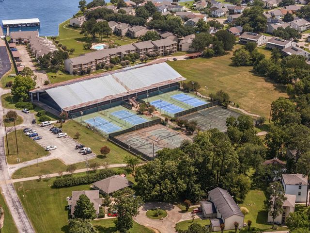 97 April Wind Drive S, Conroe, TX 77356