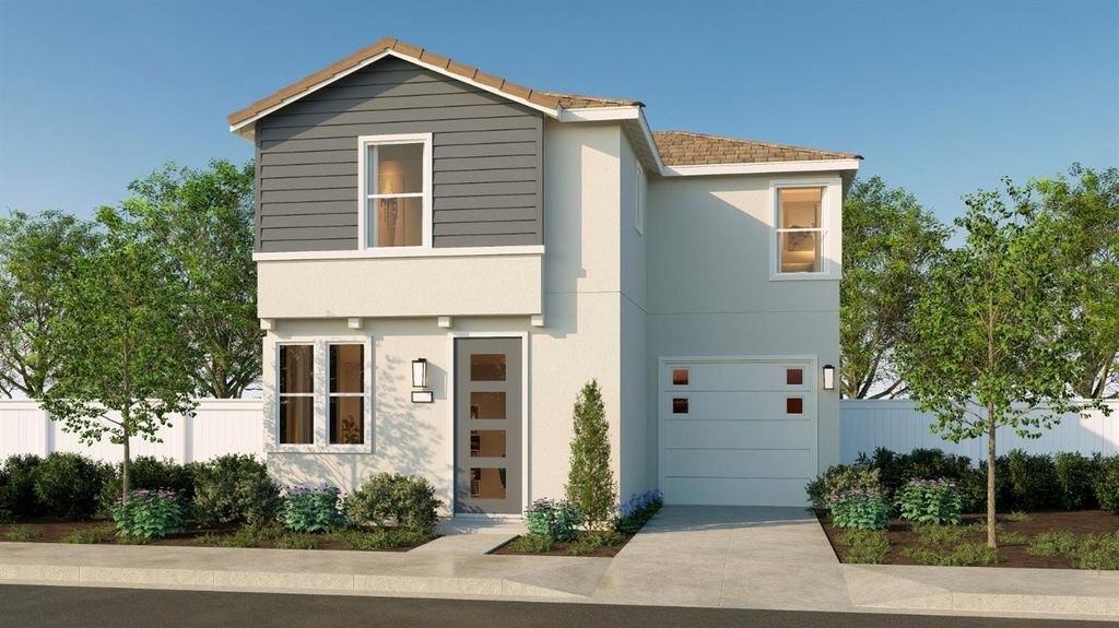 2023 N Wagon Lane, Clovis, CA 93619