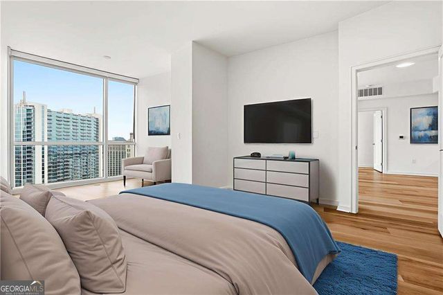 3325 Piedmont Road NE 2207, Atlanta, GA 30305