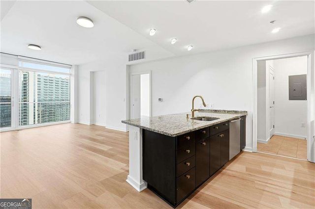 3325 Piedmont Road NE 2207, Atlanta, GA 30305