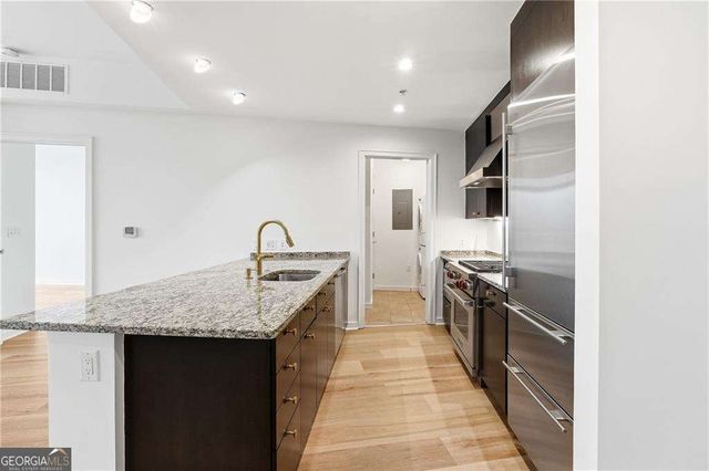 3325 Piedmont Road NE 2207, Atlanta, GA 30305