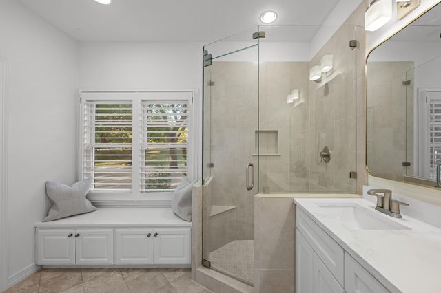 9001 Glenlake DR, Austin, TX 78730