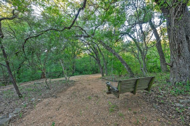9001 Glenlake DR, Austin, TX 78730