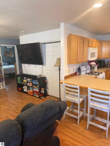 1308 Granger, Mt Pleasant, MI 48858