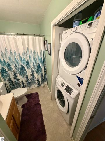 1308 Granger, Mt Pleasant, MI 48858