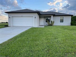 8027 Buttercup CIR, Labelle, FL 33935