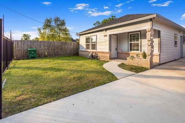 3234 Berry Street, Houston, TX 77004