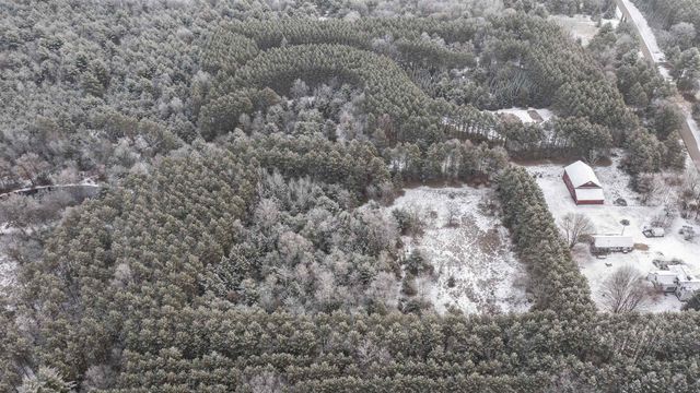 E1400 STRATTON LAKE ROAD, Waupaca, WI 54981