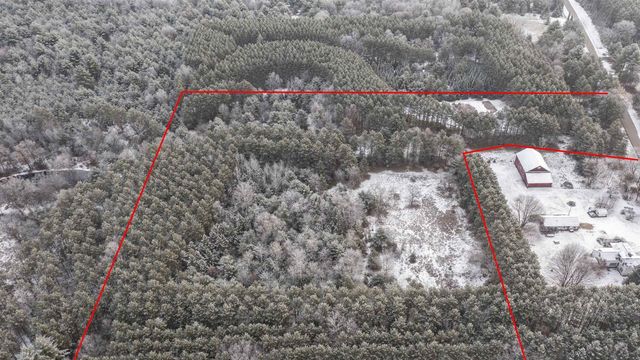 E1400 STRATTON LAKE ROAD, Waupaca, WI 54981