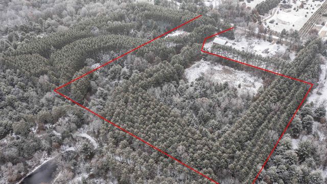 E1400 STRATTON LAKE ROAD, Waupaca, WI 54981