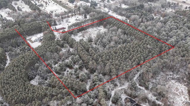 E1400 STRATTON LAKE ROAD, Waupaca, WI 54981