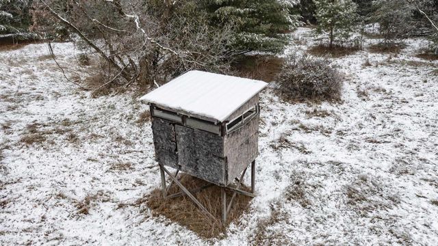 E1400 STRATTON LAKE ROAD, Waupaca, WI 54981