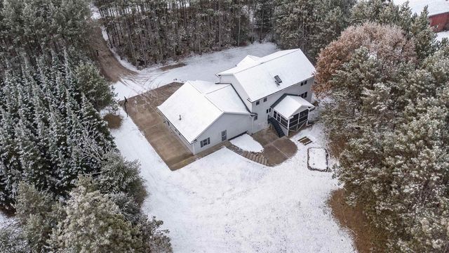 E1400 STRATTON LAKE ROAD, Waupaca, WI 54981