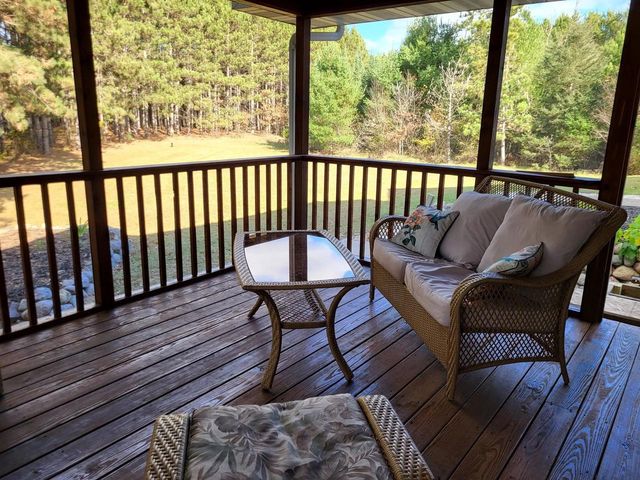 E1400 STRATTON LAKE ROAD, Waupaca, WI 54981