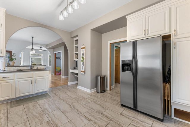 2222 S Allis STREET, Milwaukee, WI 53207