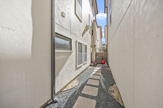 7227 Laguna Villas, Houston, TX 77036