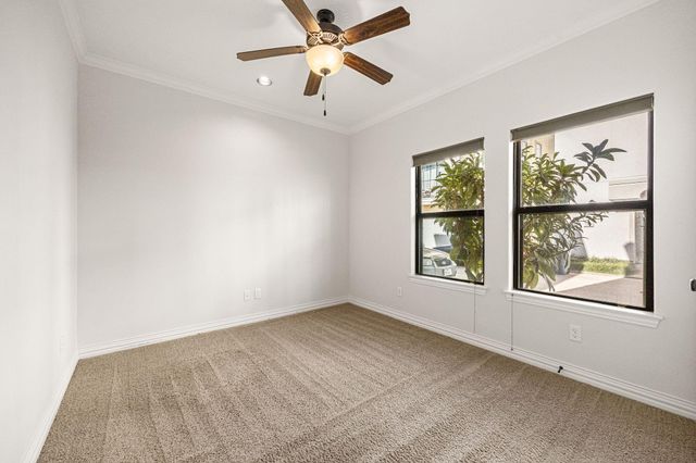 7227 Laguna Villas, Houston, TX 77036