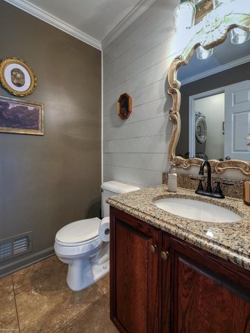 53100 Kakos Drive, Chesterfield Twp, MI 48051