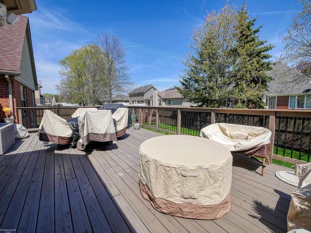 53100 Kakos Drive, Chesterfield Twp, MI 48051