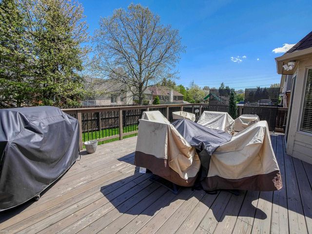 53100 Kakos Drive, Chesterfield Twp, MI 48051