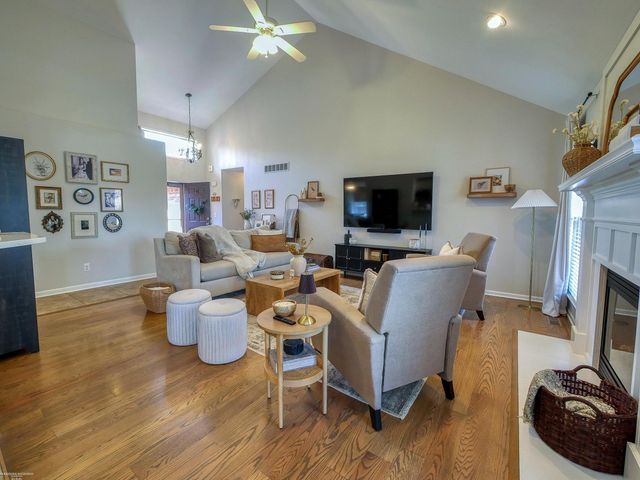 53100 Kakos Drive, Chesterfield Twp, MI 48051