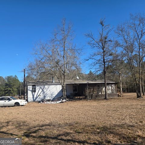 5037 Cherrywood Drive, Ellabell, GA 31308