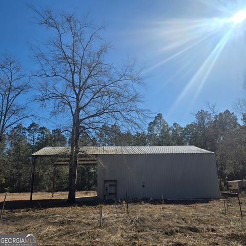 5037 Cherrywood Drive, Ellabell, GA 31308