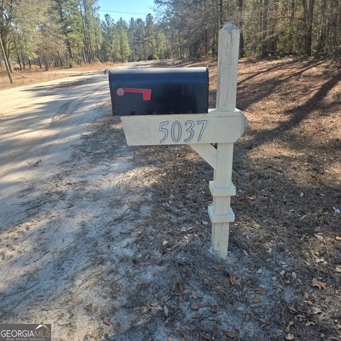 5037 Cherrywood Drive, Ellabell, GA 31308