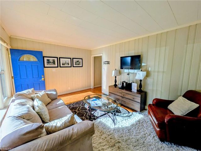 1126 Martin Street, Winston-salem, NC 27103
