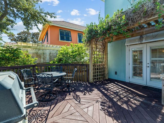 233 Rue Martine, Miramar Beach, FL 32550