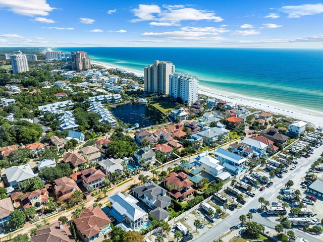 233 Rue Martine, Miramar Beach, FL 32550