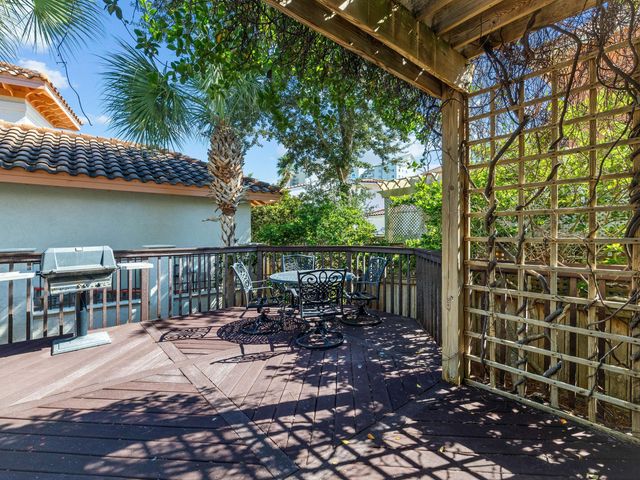 233 Rue Martine, Miramar Beach, FL 32550