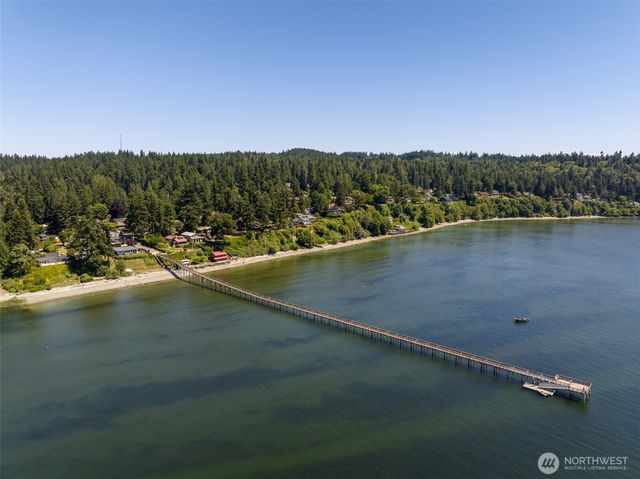 22002 Dewberry Road NE, Indianola, WA 98342