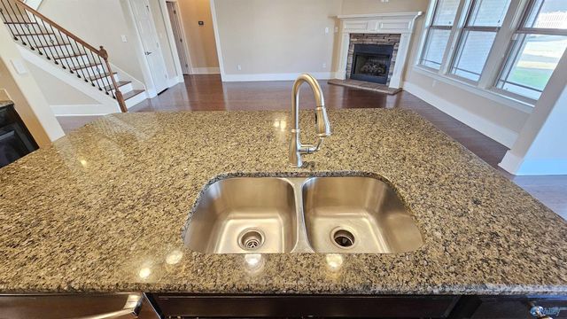 3 Sudworth Drive, Huntsville, AL 35824