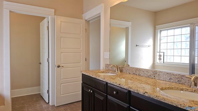 3 Sudworth Drive, Huntsville, AL 35824