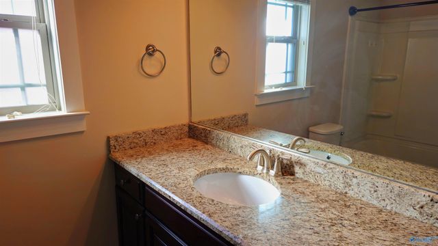 3 Sudworth Drive, Huntsville, AL 35824