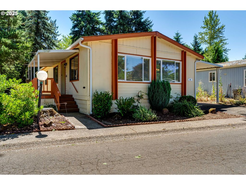 1475 GREEN ACRES Rd 06, Eugene, OR 97408