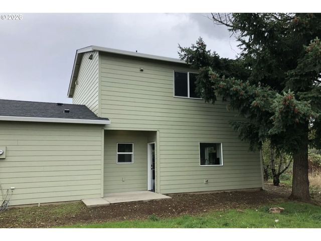 4723 E 18TH St, Vancouver, WA 98661
