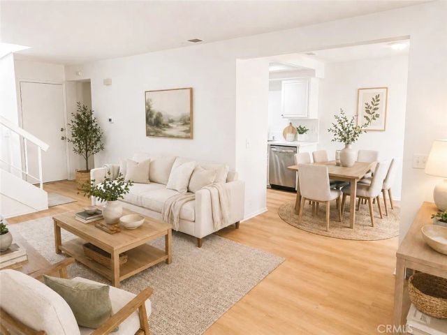 961 W Lamark, Anaheim, CA 92802