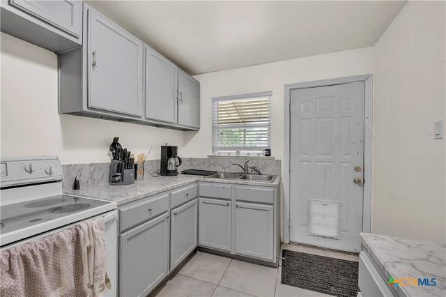 1814 Alamo Avenue, Killeen, TX 76541